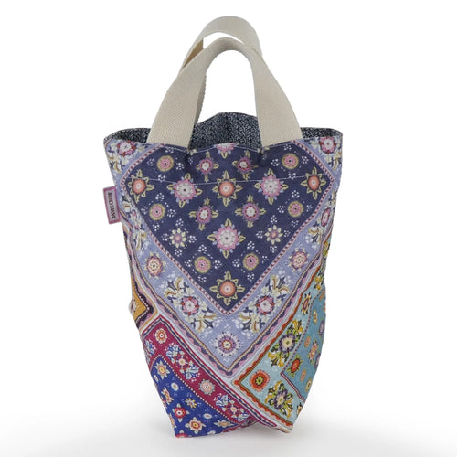 Small Bucket Bag by Emma Ball – 29×28 cm, Lined with Printed Fabric