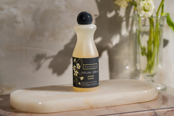 Eucalan Delicate Wash · Jasmine · 100mL / 3.3 fl.oz