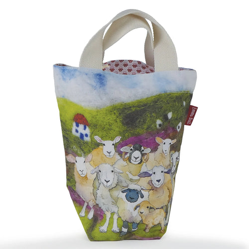 Small Bucket Bag by Emma Ball – 29×28 cm, Lined with Printed Fabric