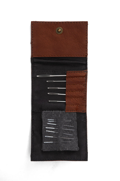 Muud Carla — Leather Needle Case