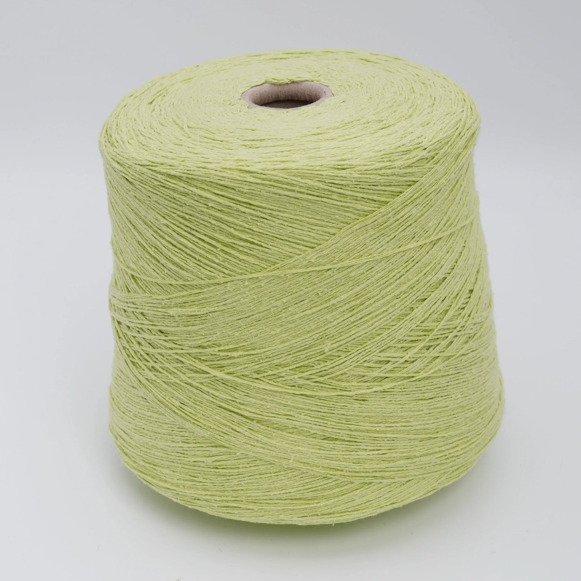 Bourette Silk 4000 · 400m/100g (437yds/3.5oz) · Fingering · 100Se