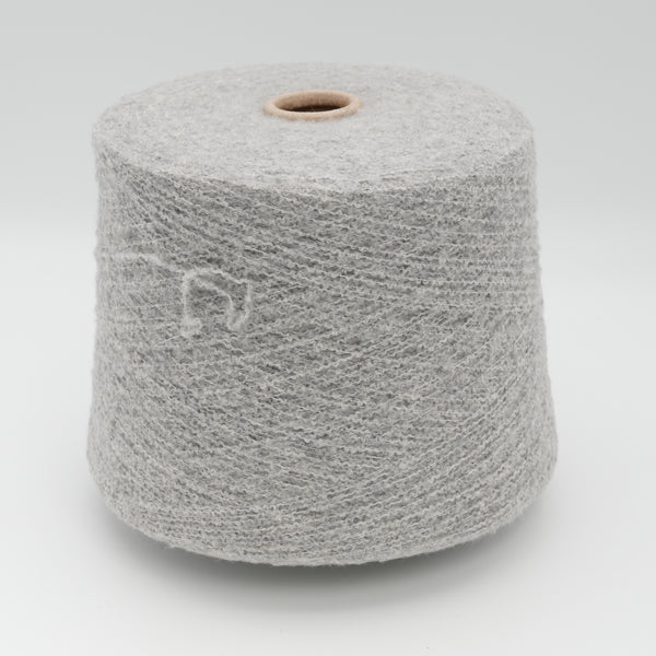 Ninetyfive Plume 5800 580m/100g (634yds/3.5oz) – 70WS/25PA/4WV/1EA