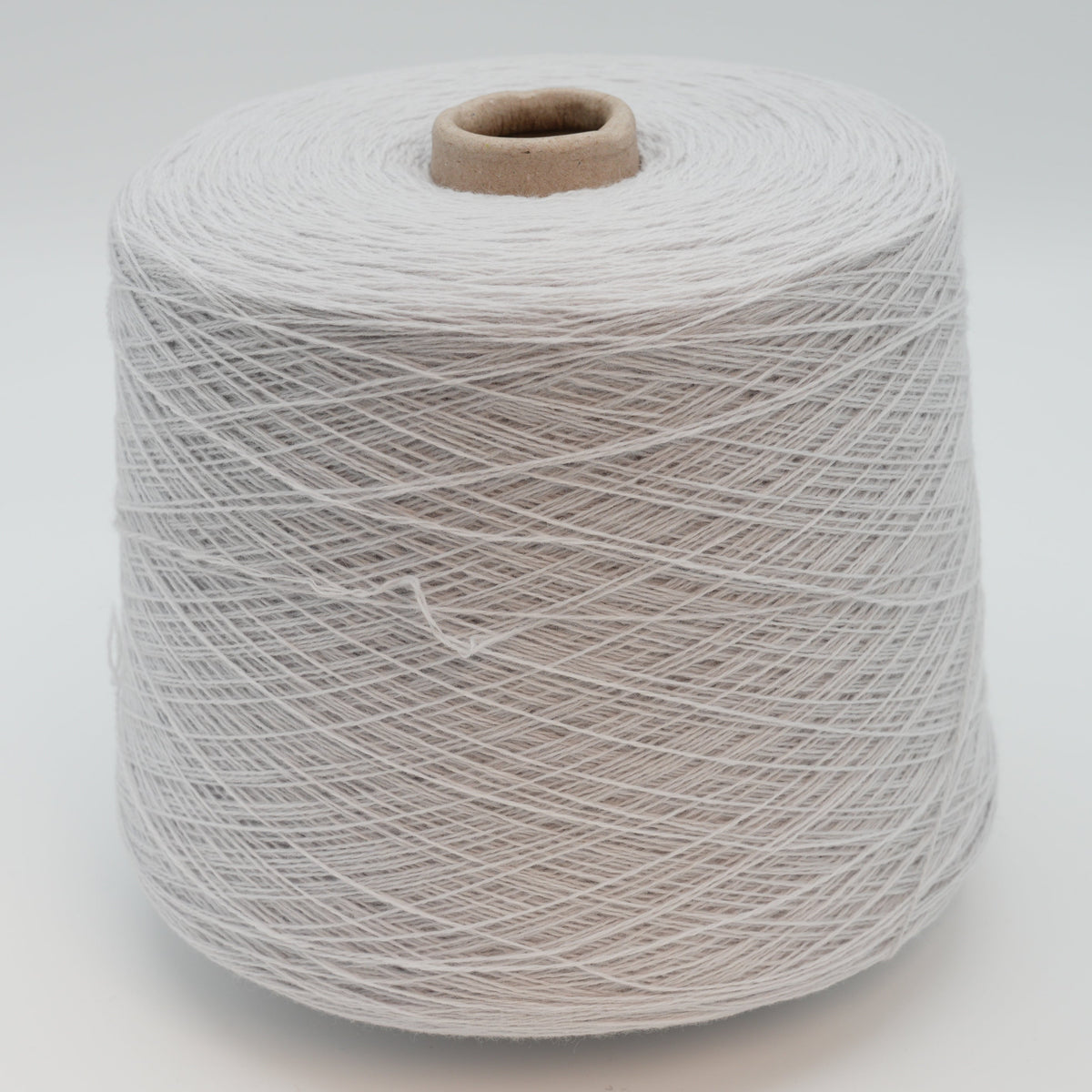 Cashvip 2/18000, 900m/984yds per 100g/3.5oz, Wool & Cashmere Blend