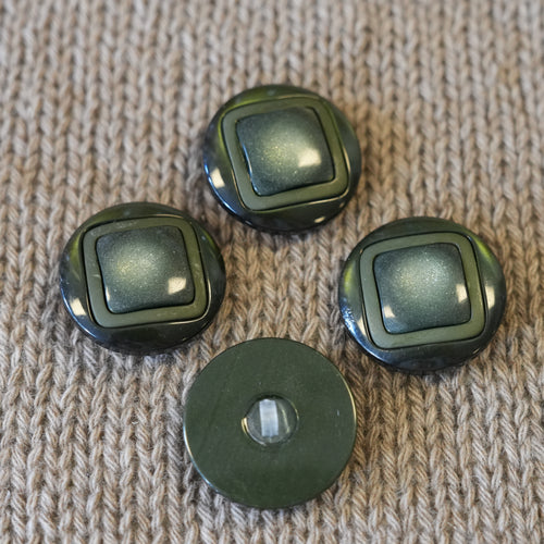 Button 28 mm · Shank · Fratelli Bonfanti (Italy)
