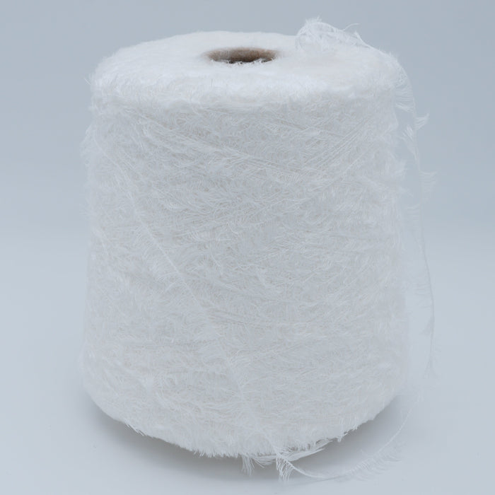 Wonderful 3000, 300m/328yds per 100g/3.5oz, Eyelash Lyocell Blend