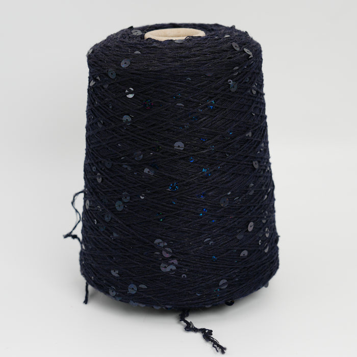 ADE 2500, 250m/273yds per 100g/3.5oz, Two-Size Paillette 100% Merino