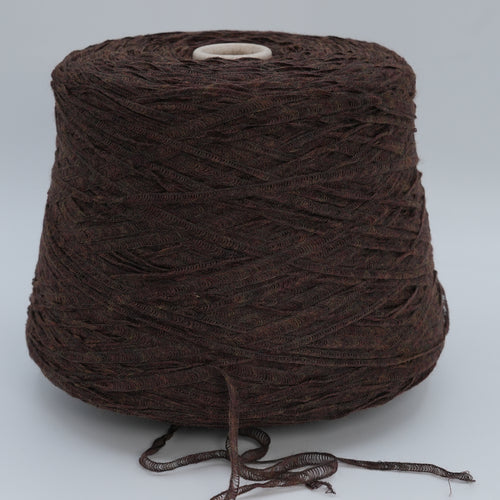 Tape 5624 · 200m/100g (219yds/3.5oz) (Worsted) 83WV 17PA