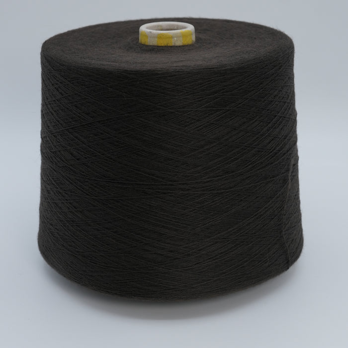 Askona 2/26000, 1300m/1421yds per 100g/3.5oz, 100% Merino