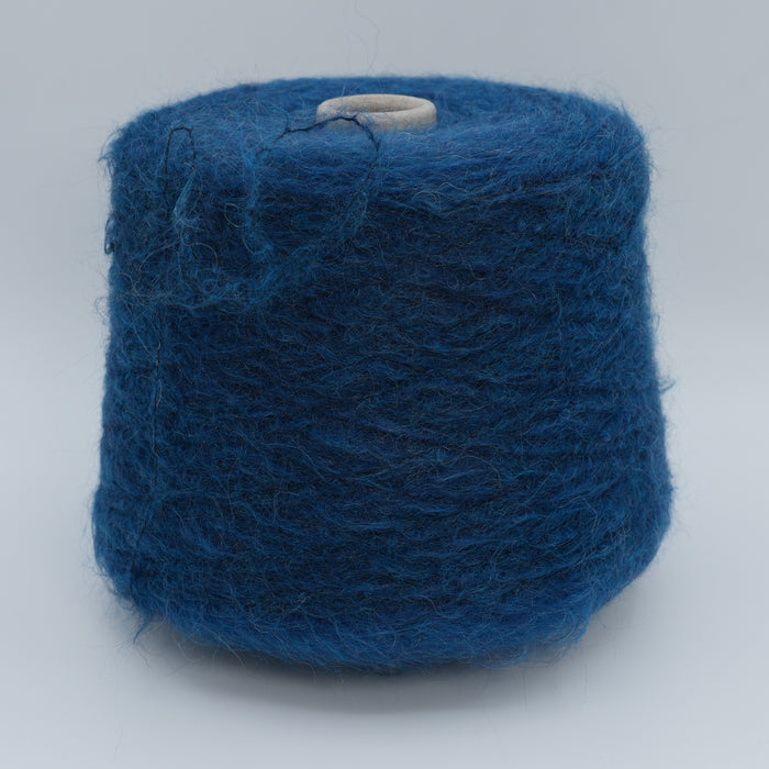 Moonlight 5500, 550m/601yds per 100g/3.5oz, Fluffy Mohair Blend
