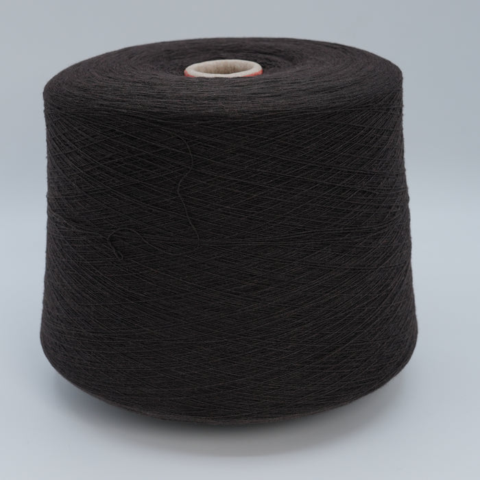 Noble 2000, 2000m/2187yds per 100g/3.5oz, Merino & Cashmere Blend