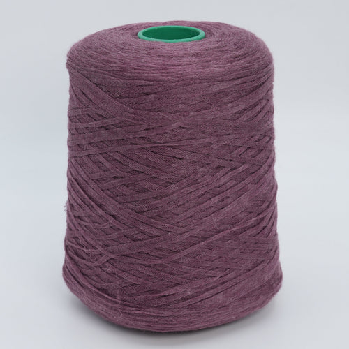 Fenis 3900 · 390m/100g (427yds/3.5oz) · Fingering · 70WS 30Se