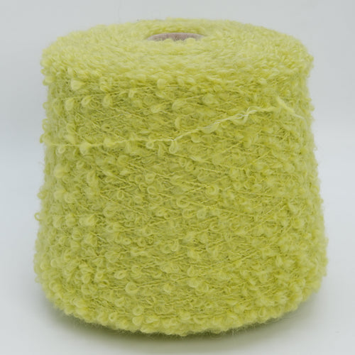 Merengue 2000 · 200m/100g (219yds/3.5oz) · Worsted · 76WP 14Wo 10PA