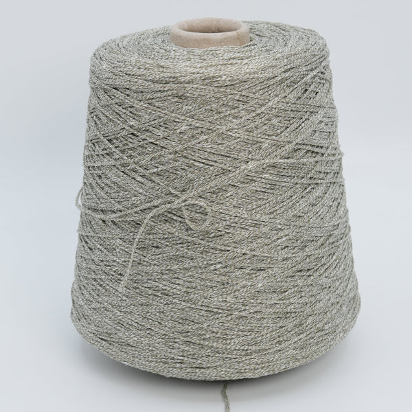 Planet 2600 · 260m/100g (284yds/3.5oz) · DK · 87Li 13PA