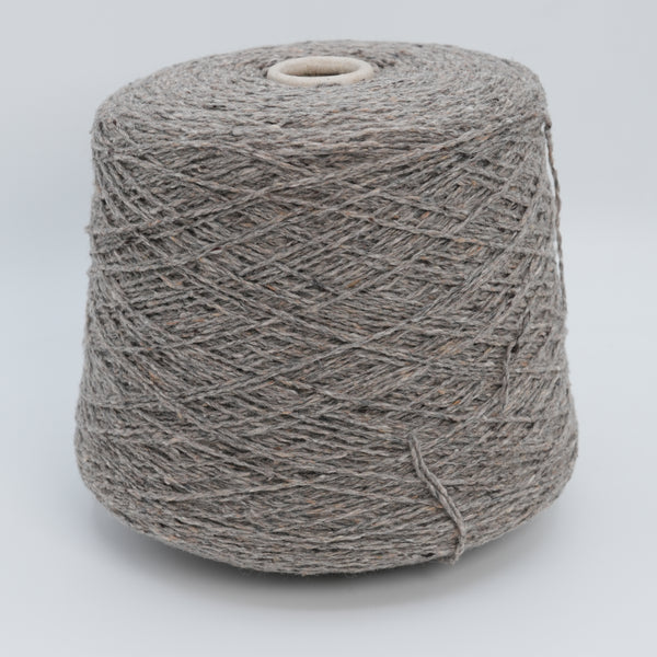 Seventyfive Donegal 2250 · 225m/100g (246yds/3.5oz) · Worsted · 75WS 25WV