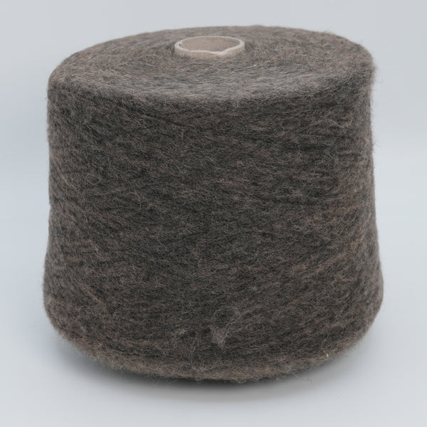 Wenge 15000 · 1500m/100g (1640yds/3.5oz) · Super Fine · 30WP 25WV 45PA