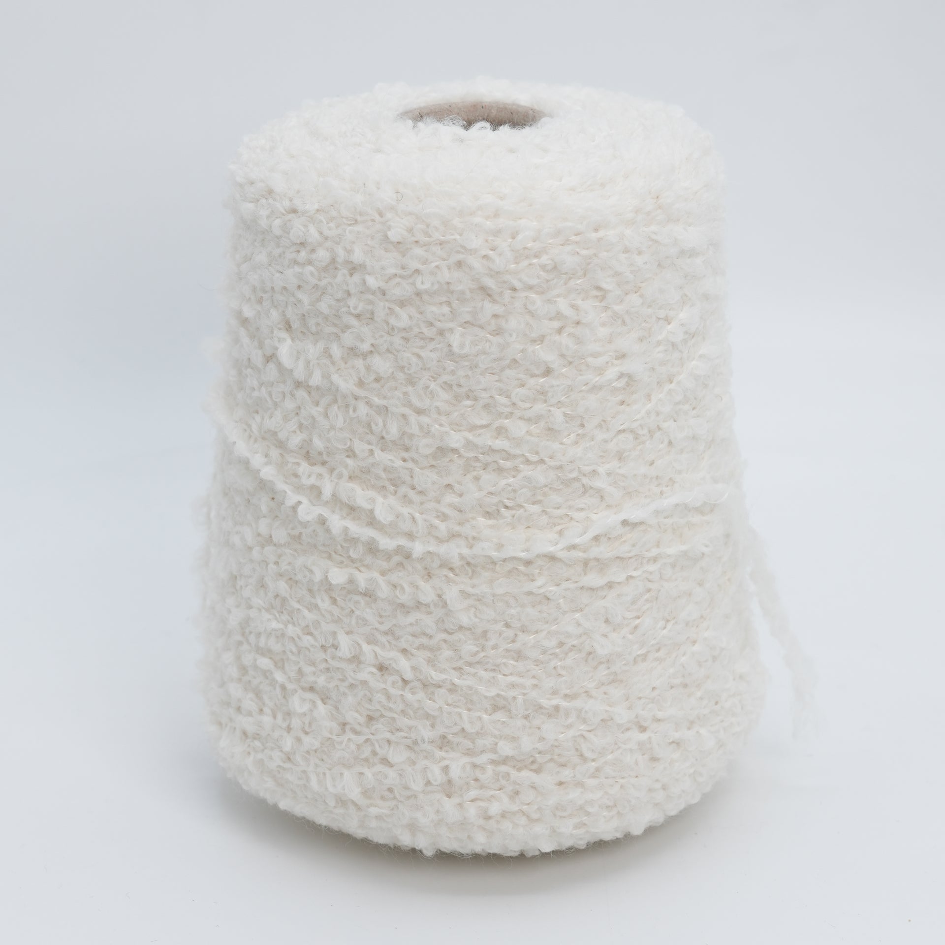 Boucle Mix 2300 · 230m/100g (251yds/3.5oz) · DK · 35Wo 35PC 15WP 15PA