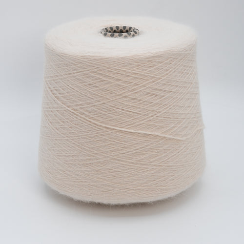 Angora 7000 700m/100g (768yds/3.5oz) (Lace) 70WA 30PA