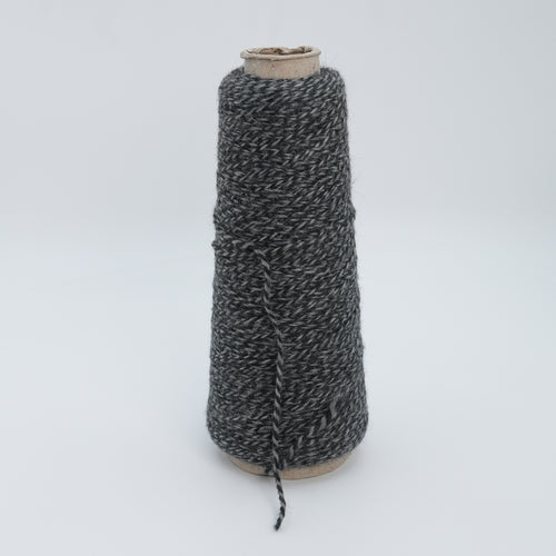 Arcadia 2/4000 · 200m/100g (219yds/3.5oz) · Worsted · 100WP