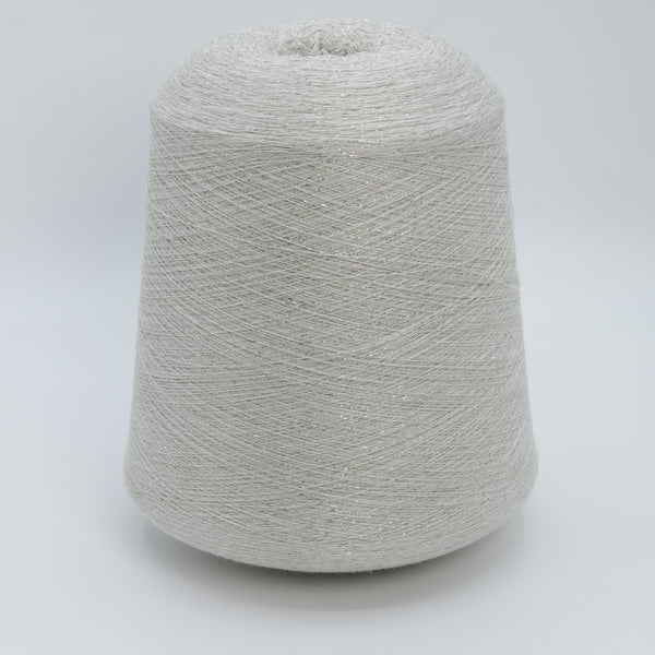 Wish Titan 2600 · 2600m/100g (2844yds/3.5oz) · Gossamer · 85WV 15Lurex