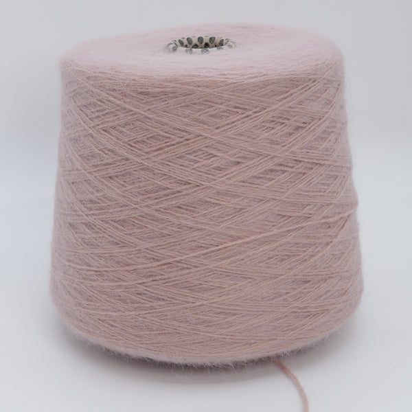 Angora 7000 700m/100g (768yds/3.5oz) (Lace) 70WA 30PA