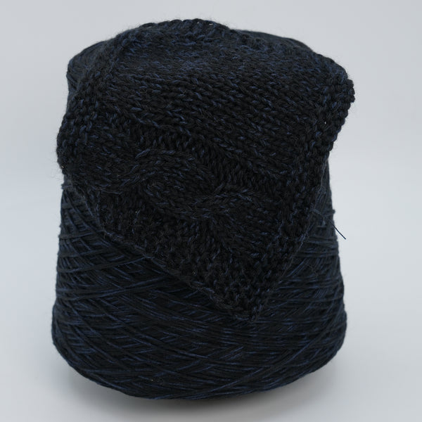 Yarnix Raven's Wing — 370m/100g (405yds/3.5oz) Fingering | WV, WS, SE