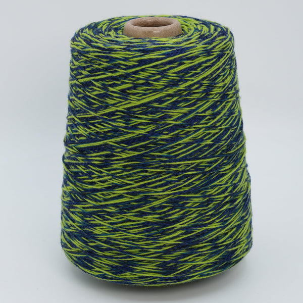 Yarnix Night Lime — 210m/100g (230yds/3.5oz) Worsted | WV, WS, Vi, PA