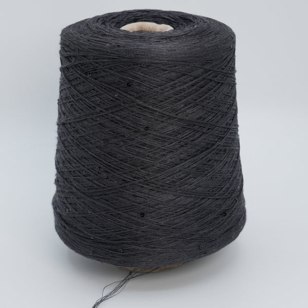 Lino 3700 · 370m/405yds per 100g/3.5oz · Fingering · 100Li Sequins