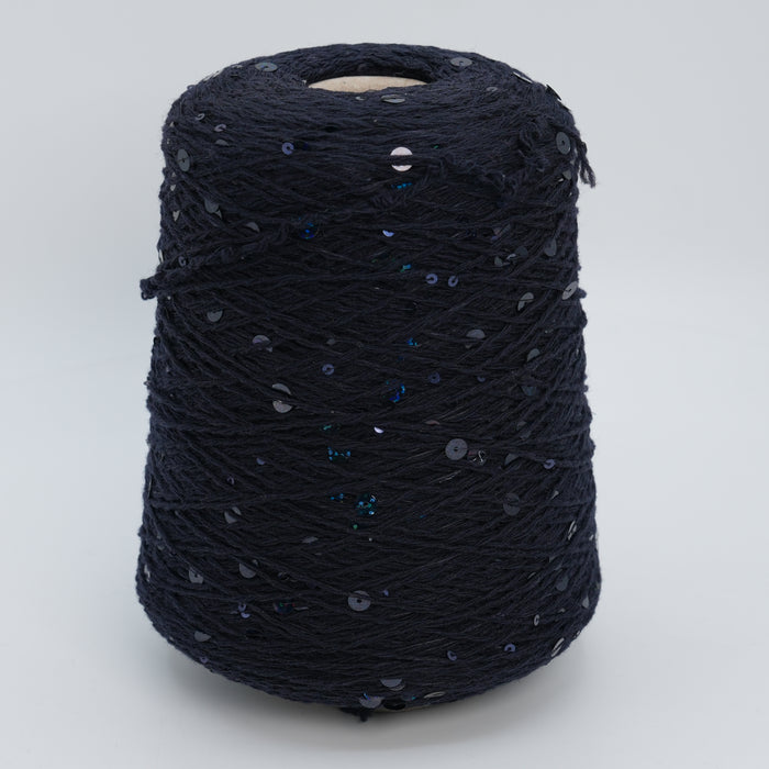 Cosmo 2000, 200m/219yds per 100g/3.5oz, Two-Size Paillette 100% Merino