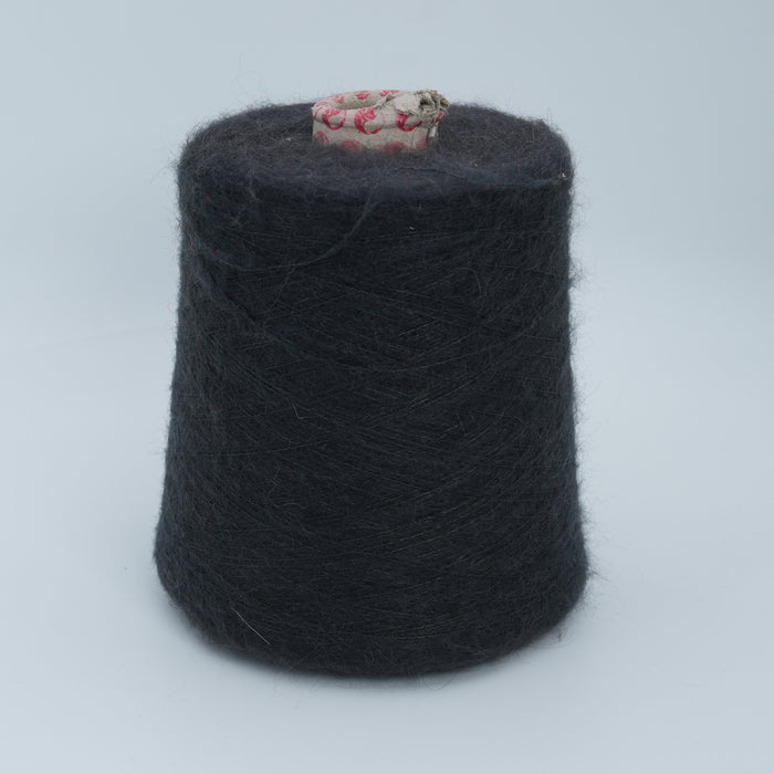 Mohair30 1/10, 1000m/1094yds per 100g/3.5oz, Fluffy Acrylic Blend