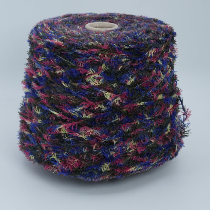 Cashwool Lush, 165m/180yds per 100g/3.5oz, Eyelash 100% Merino