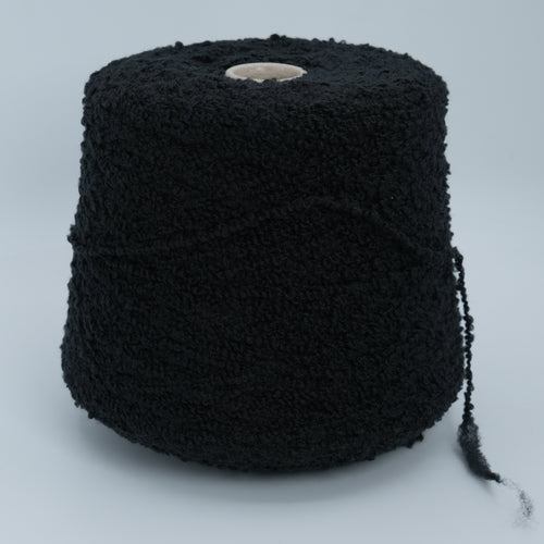 Boucle 1400 · approx 140m/153yds per 100g/3.5oz · Aran · 55WS 37WV 8Se