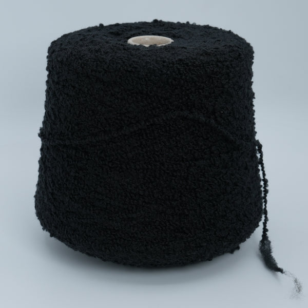Boucle 1400 · approx 140m/153yds per 100g/3.5oz · Aran · 55WS 37WV 8Se