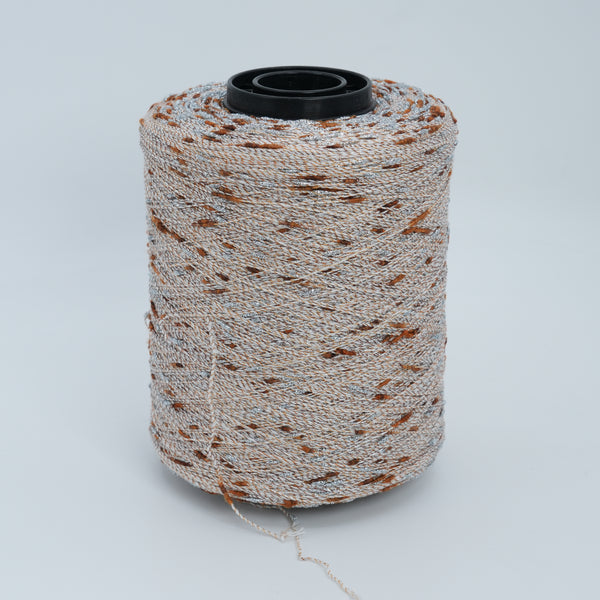 Cristallo 8000 · 800m/875yds per 100g/3.5oz · Ultra Fine · 75Co 10PA 15Lurex