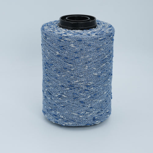 Cristallo 8000 · 800m/875yds per 100g/3.5oz · Ultra Fine · 75Co 10PA 15Lurex