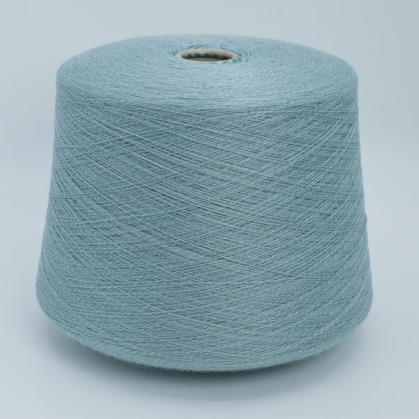 Free Multi 2/28 · 1400m/1531yds per 100g/3.5oz · Ultra Fine · 100WV