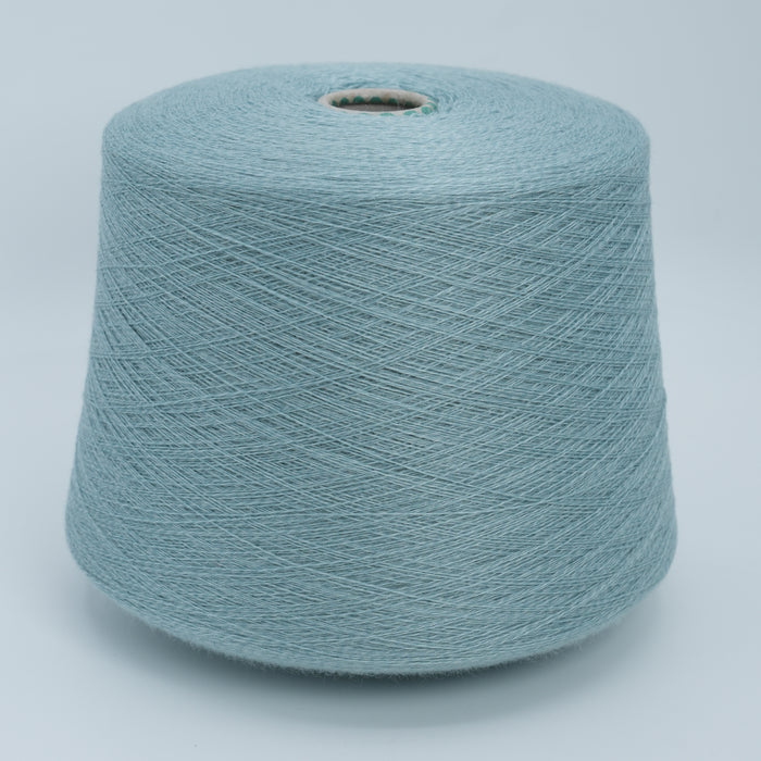 Free Multi 2/28, 1400m/1531yds per 100g/3.5oz, 100% Merino