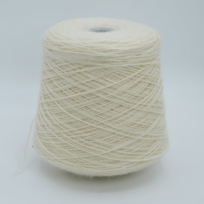 Lanalpa Tencel 3/9000, 300m/328yds per 100g/3.5oz, Merino Blend