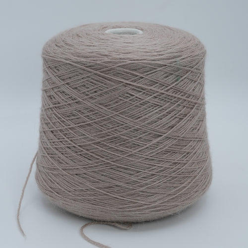 Lanalpa Tencel 3/9000 · 300m/328yds per 100g/3.5oz · DK · 50WV 30WP 20Tn