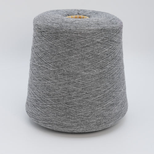 Cashmere 2/28 · 1400m/1531yds per 100g/3.5oz · Super Fine · 100WS