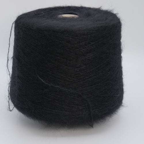 Camelot Silk 9000 · 900m/985yds per 100g/3.5oz · Ultra Fine · 75WM 25Se