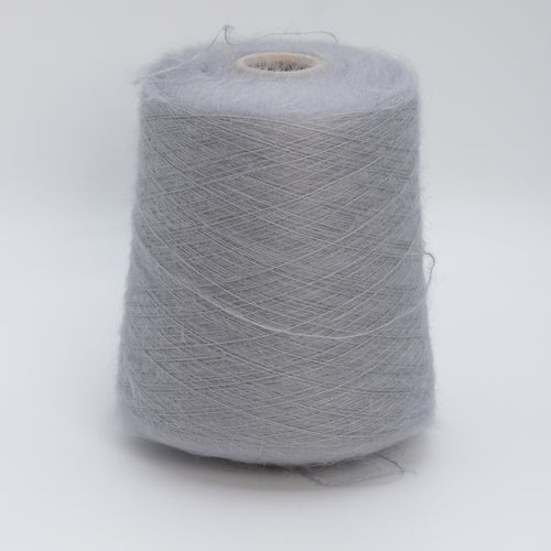 Camelot Silk 9000 · 900m/985yds per 100g/3.5oz · Ultra Fine · 75WM 25Se