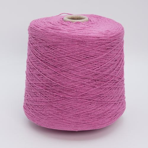 Bourette Silk 4000 · 400m/100g (437yds/3.5oz) · Fingering · 100Se