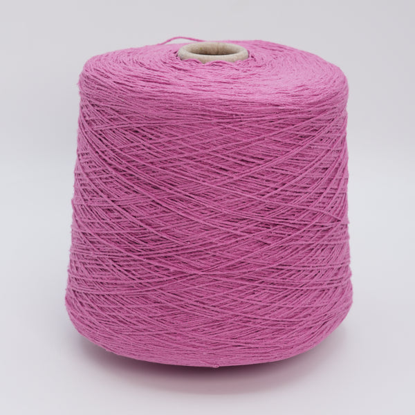 Bourette Silk 4000 · 400m/100g (437yds/3.5oz) · Fingering · 100Se