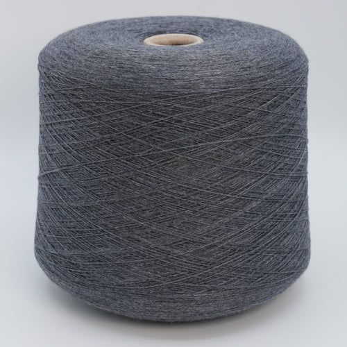 Violetta 2/30000 · 1500m/1640yds per 100g/3.5oz · Super Fine · 100WV
