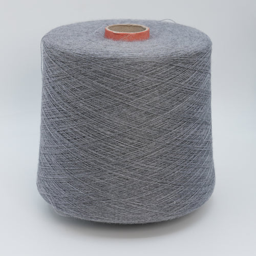 Leonora 2/3000 · 1500m/1640yds per 100g/3.5oz · Super Fine · 100WV