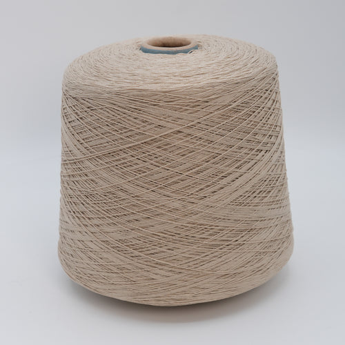 Naxos 8000, 800m/875yds per 100g/3.5oz, 100% Cotton