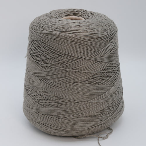 Victoria 2500, 250m/273yds per 100g/3.5oz, Twisted Cord 100% Merino