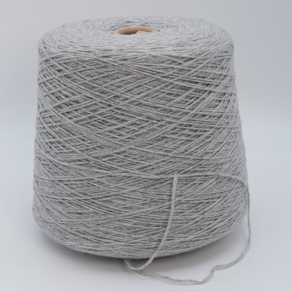 Highland 6/15000, 250m/273yds per 100g/3.5oz, 100% Cashmere