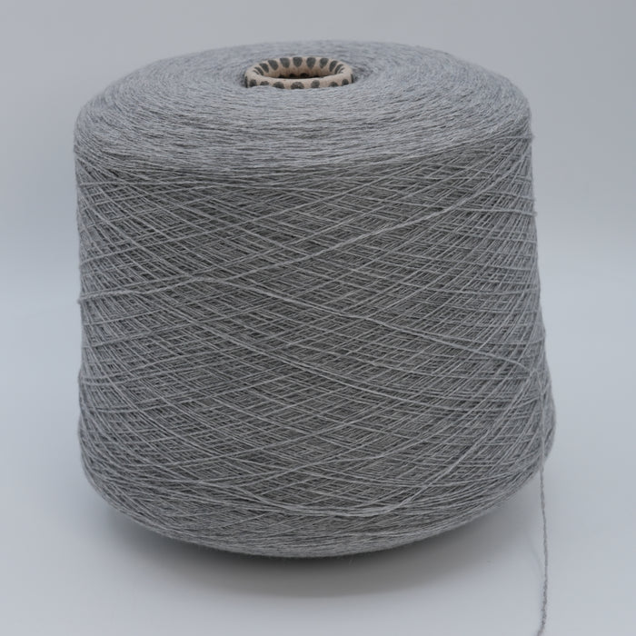 Absolute 2/28000, 1400m/1531yds per 100g/3.5oz, 100% Merino