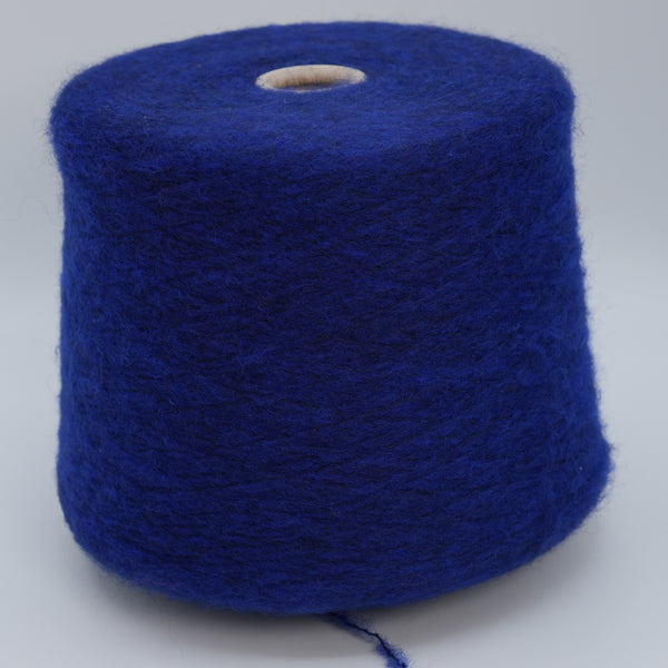 Tap 11000, 1100m/1203yds per 100g/3.5oz, Fluffy Merino Blend